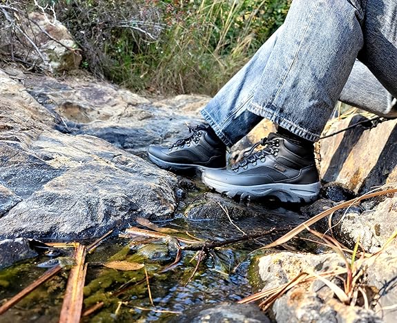 PeakTread Relaxed Fit Lightweight Waterproof Hiking Boots